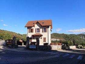 image 360pxHotel_de_Ville_de_SainteMariedAlvey.jpg (23.8kB)
Lien vers: https://saintemariedalvey.fr/